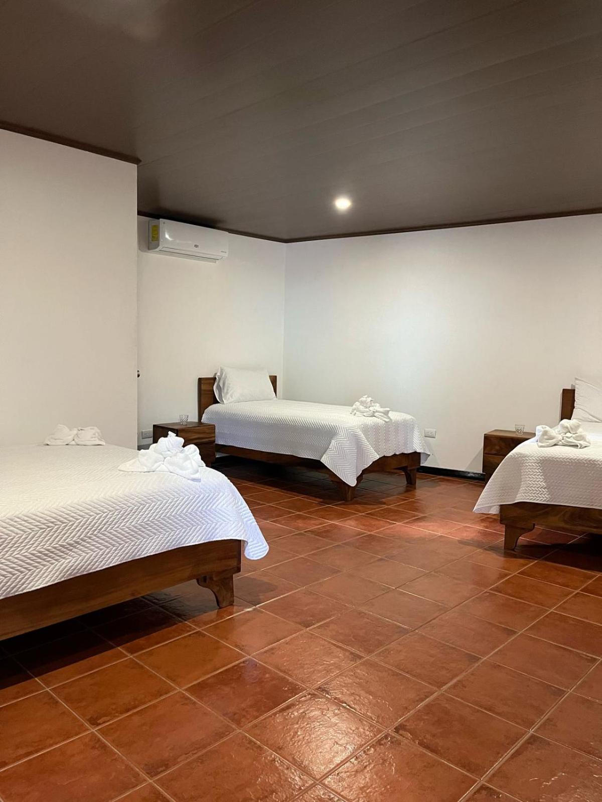 Hotel Y Restaurante El Paramo San Rafael  Extérieur photo